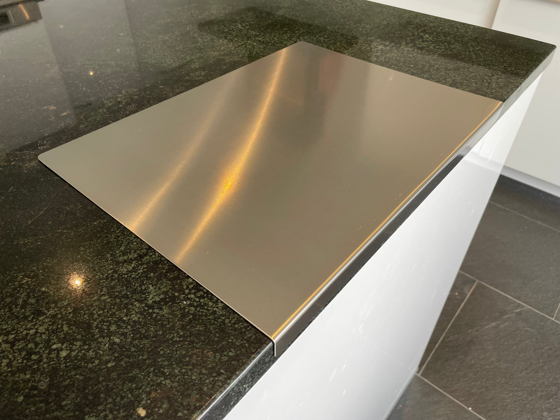 Edelstahl Schneideablage Titan empty