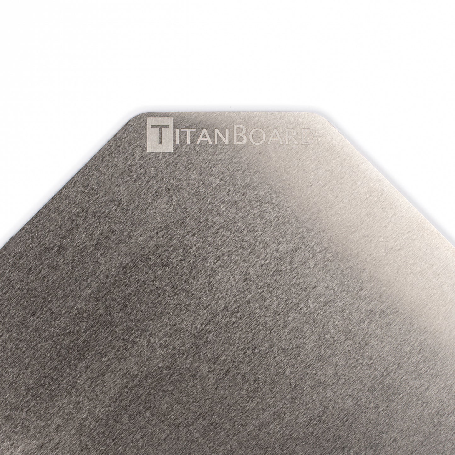 TitanBoard - das Original aus 100% Titan - kein Mikroplastik mehr in Ihrem Essen - jetzt als Set mit antirutsch-Unterlegematte